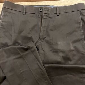 Haggar Men’s straight fit pants, 34 x 32, grey